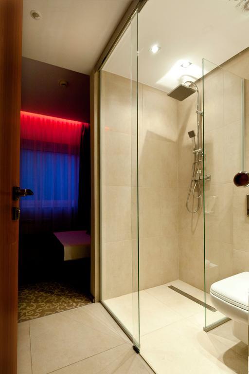 Nu Hotel 우치 외부 사진